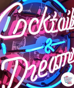 Détail éclairé de l'affiche Neon Cocktails and Dreams