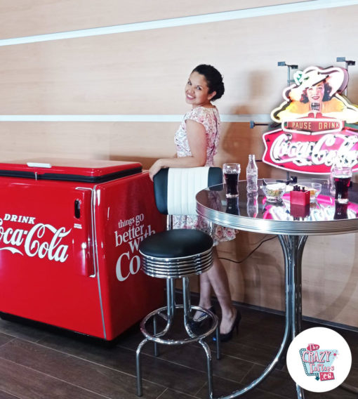 Retro Coca-cola fridge