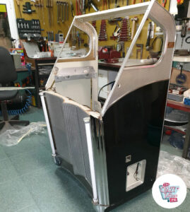Jukebox Wurlitzer 1900 restoring