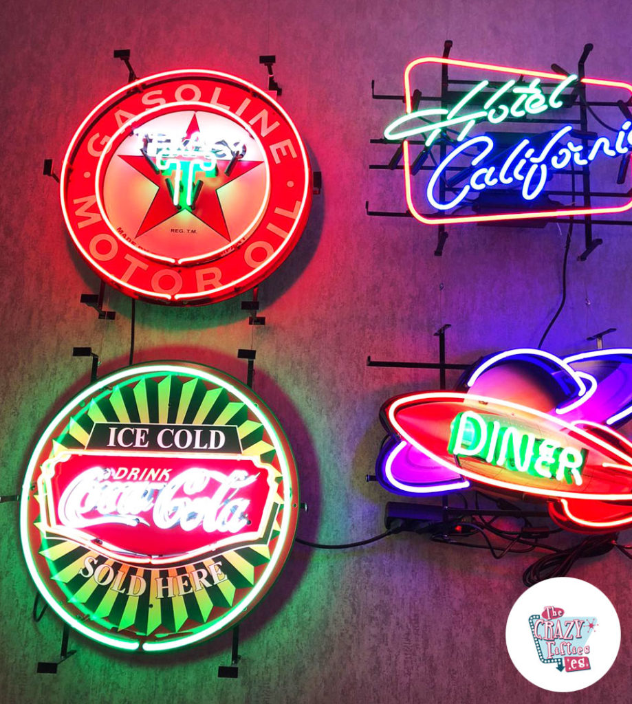 Cartel Neon Coca-Cola Showroom