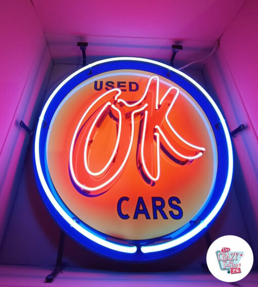 Cartel Neon OK Used Cars encendido