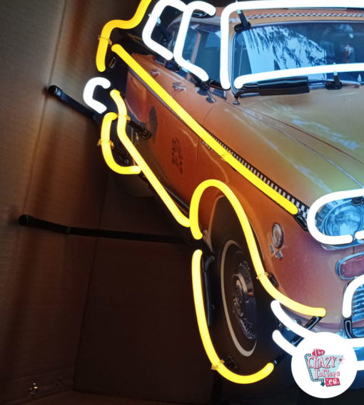 Neon New York Taxi skilt opplyst detalj