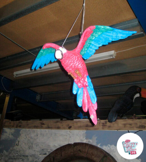 Figura Decoración Guacamayo Volando rojo colgado