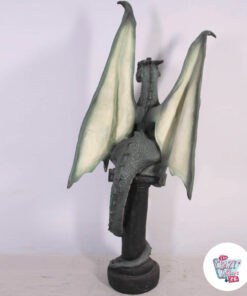 Dragón Medieval sobre Pedestal