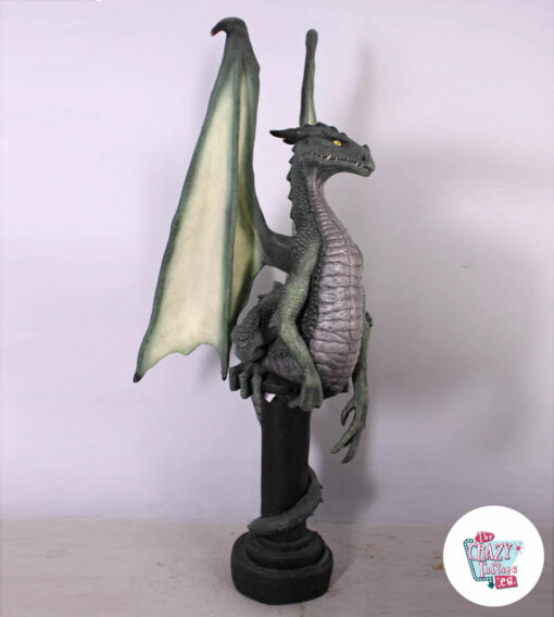 Dragón Medieval sobre Pedestal