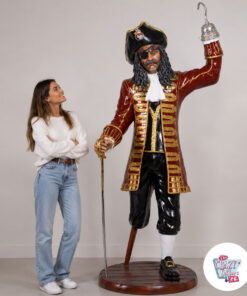 Figura Decoración Pirata con Garfio1