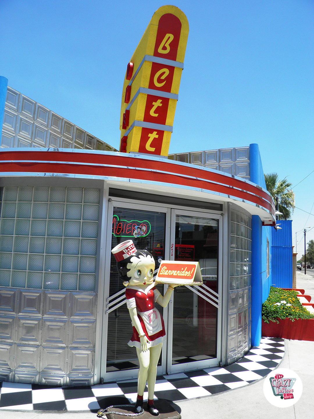 Betty Boop Waitress Skates