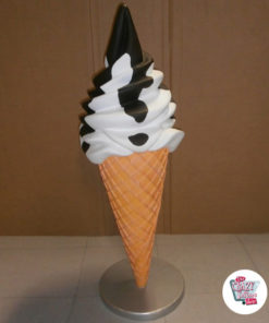 Ice Cream Sundae Cone Dekor Figur krem ​​og sjokolade