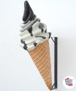 Ice Cream Sundae Cone Decoração Figura creme e parede de chocolate