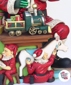 Decorazione di figura Christmas Santa Claus nel workshop