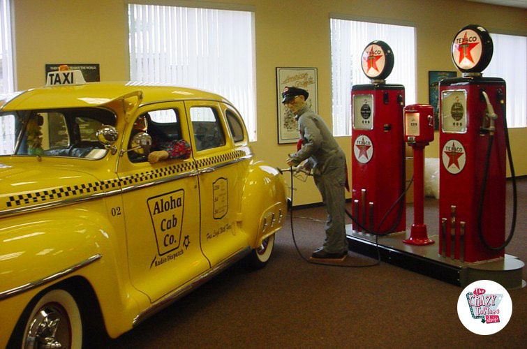 Retro Gasoline pump 8 Ball